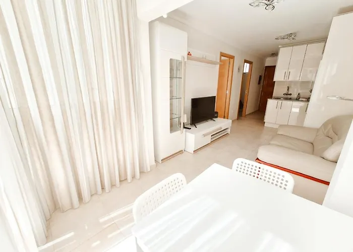 Aura Плая-де-лас-Америкас